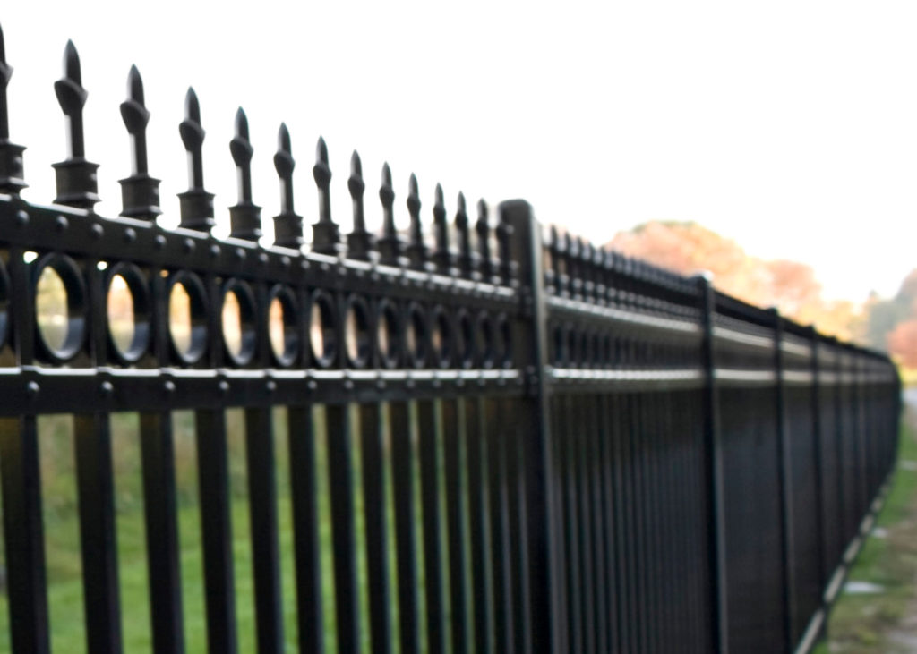 Arrow Fence & Shelter LLC loading=