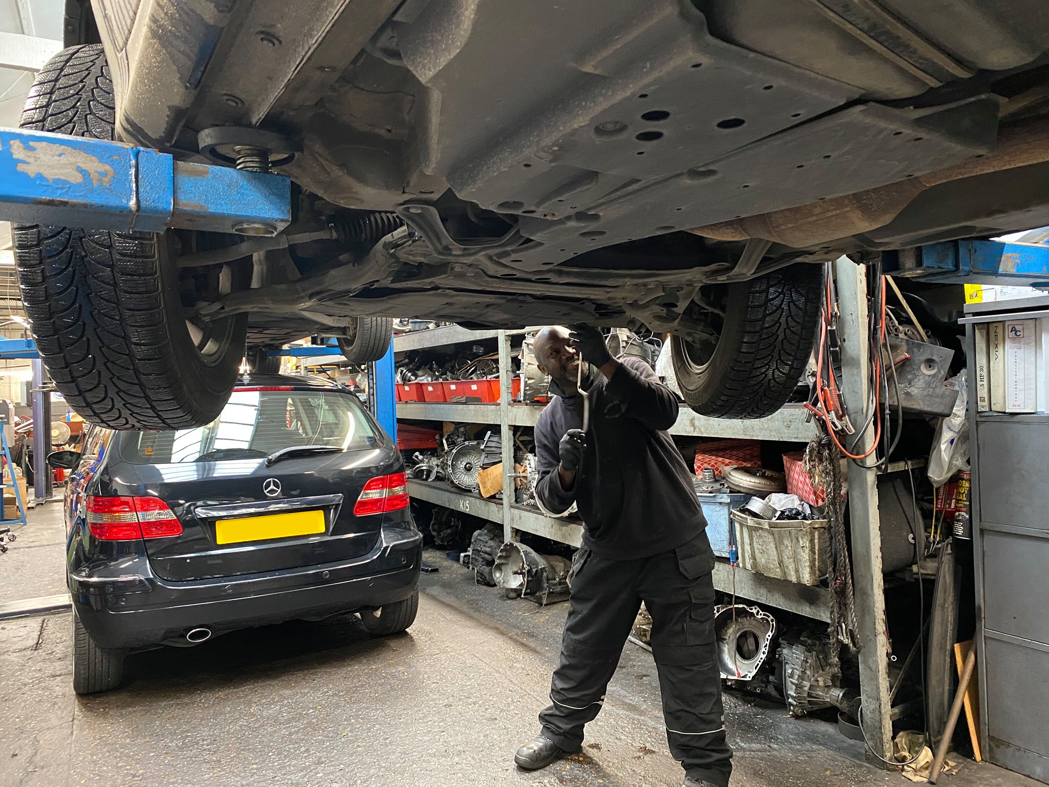 Wimbledon Automatics loading=