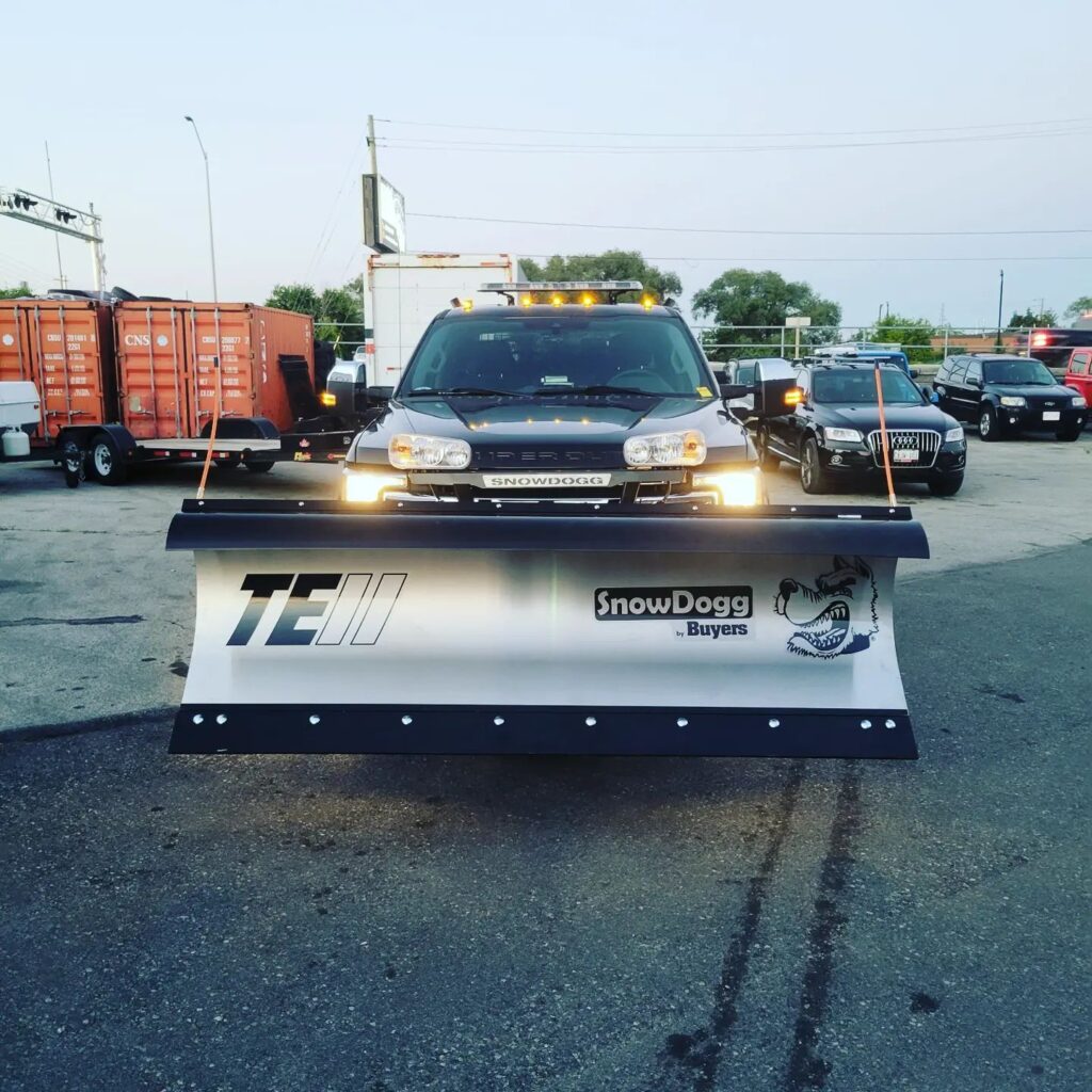 Oakville Plow Solutions loading=