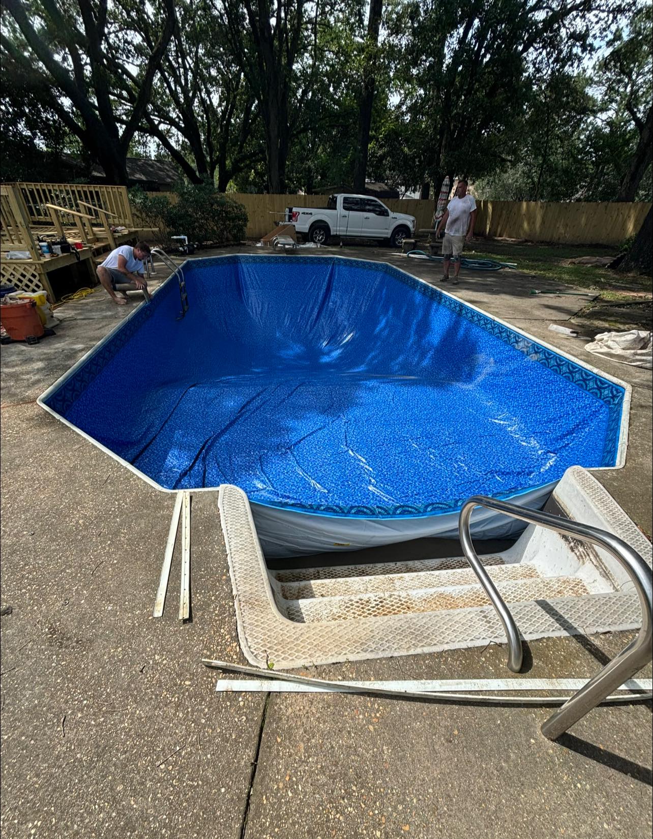 Holliman Pool Care loading=