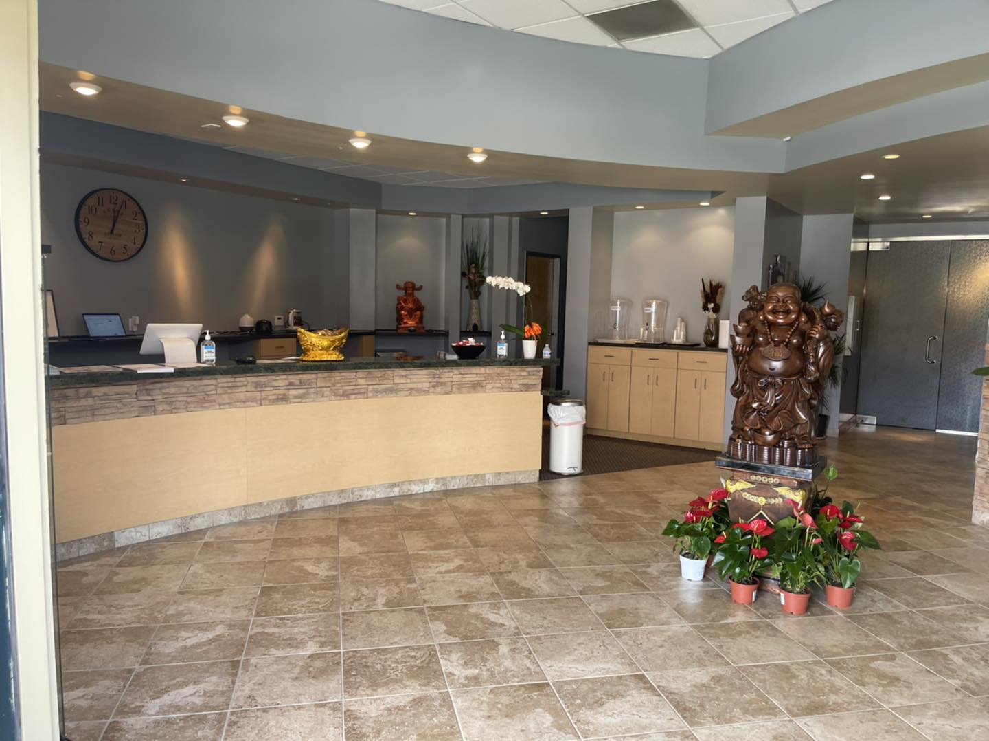 Elation Massage Spa and Wellness loading=